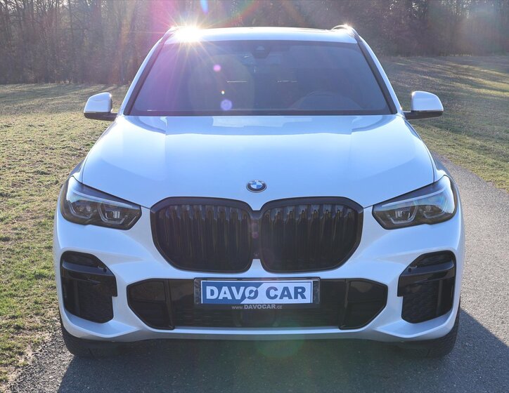 BMW X5 SUV / Terénní 3,0 l 250 kw