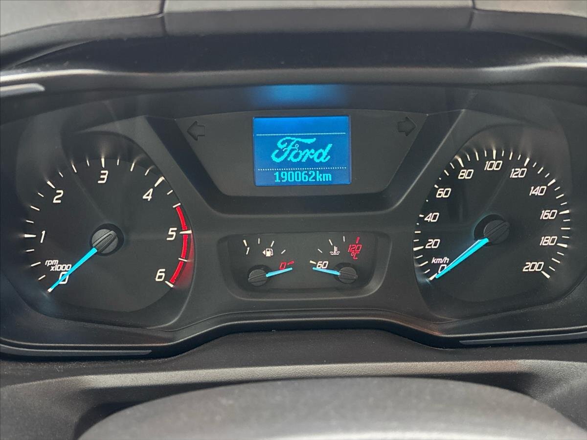 Ford Tourneo Custom Kombi 2,0 l 125 kw