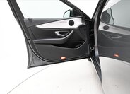 Mercedes-Benz Třídy E 22