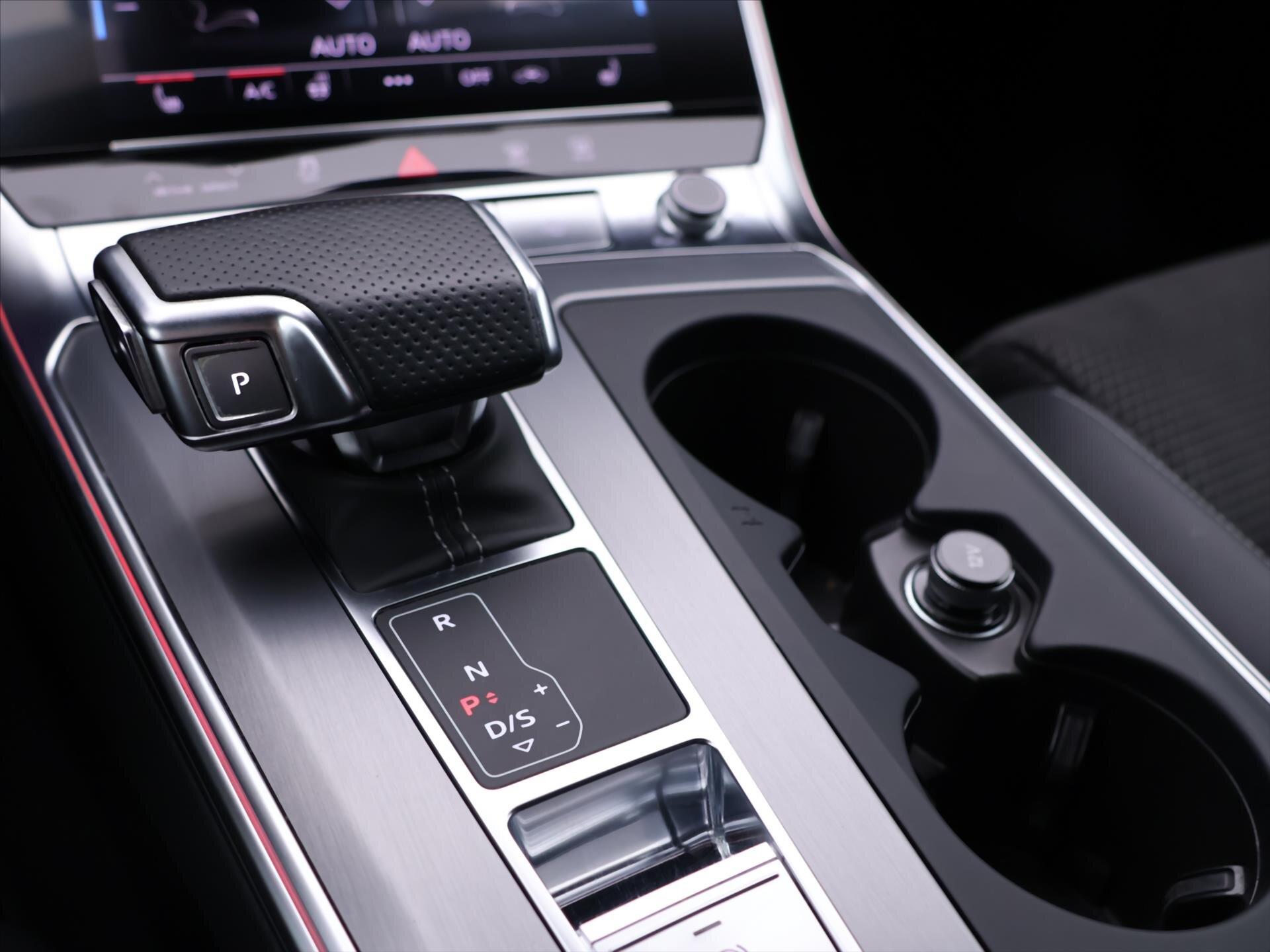 Audi S6 Kombi 3,0 l 253 kw