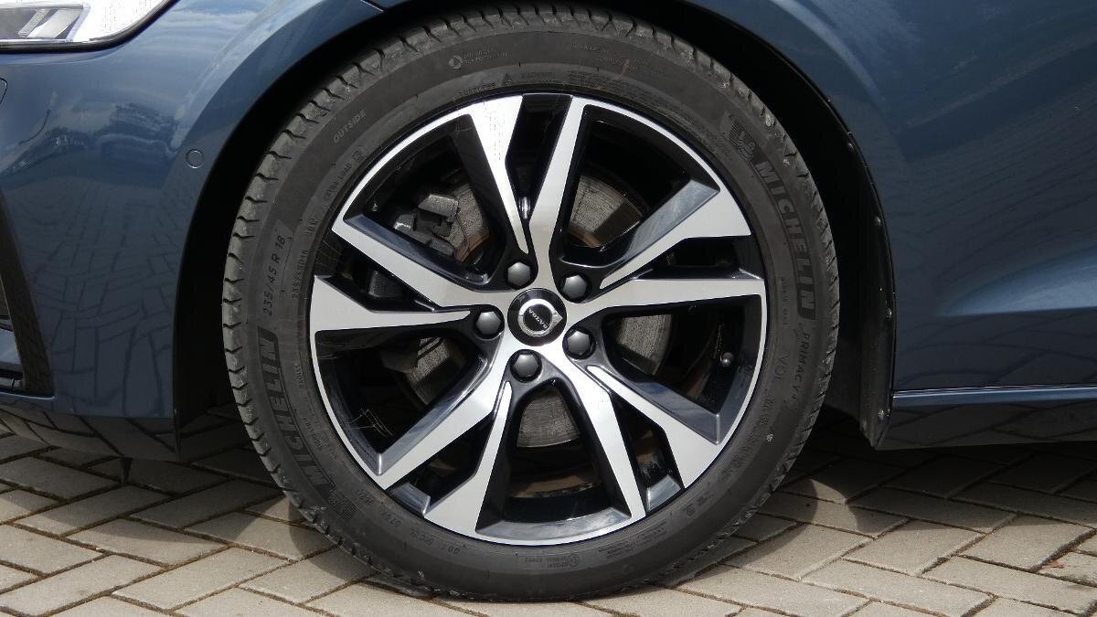 Volvo V60 Kombi 2,0 l 145 kw