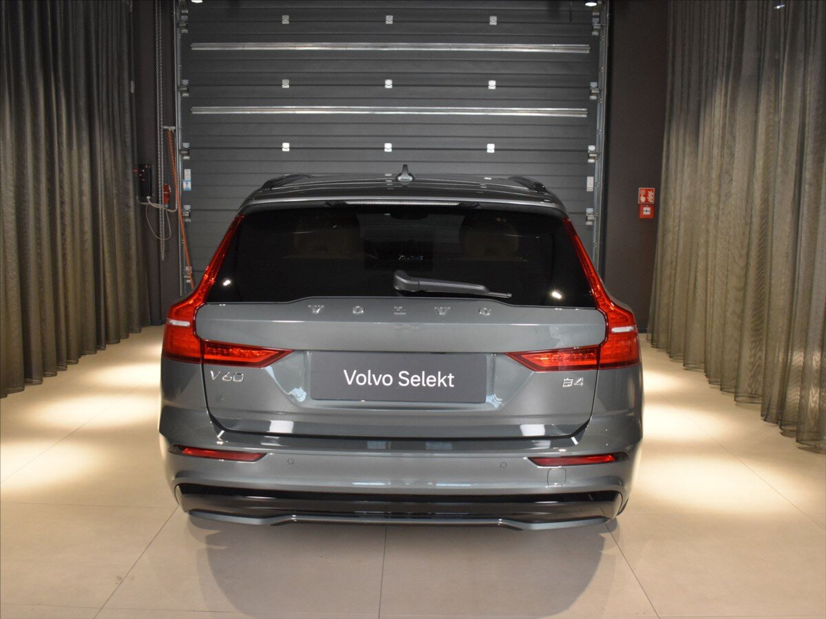 Volvo V60 Kombi 2,0 l 145 kw