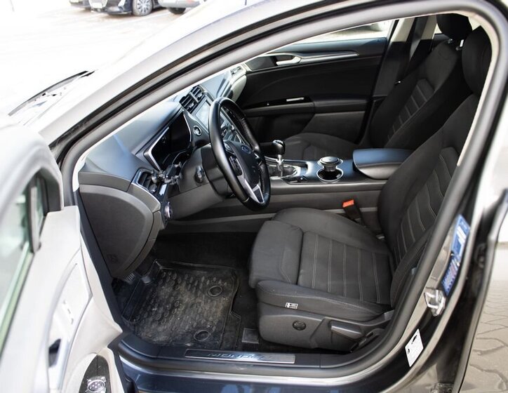 Ford Mondeo Kombi 2,0 l 110 kw