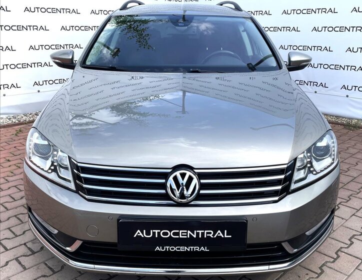 Volkswagen Passat 2