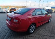 Škoda Rapid Liftback 1,2 l 63 kw