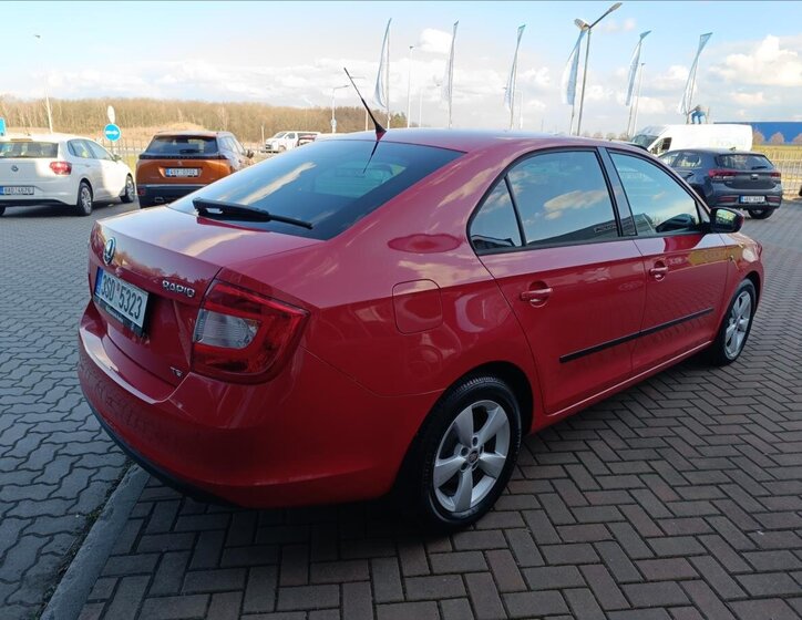 Škoda Rapid Liftback 1,2 l 63 kw