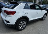 Volkswagen T-Roc 11