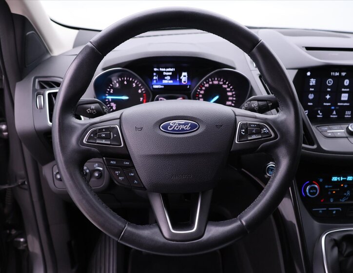 Ford Kuga 17