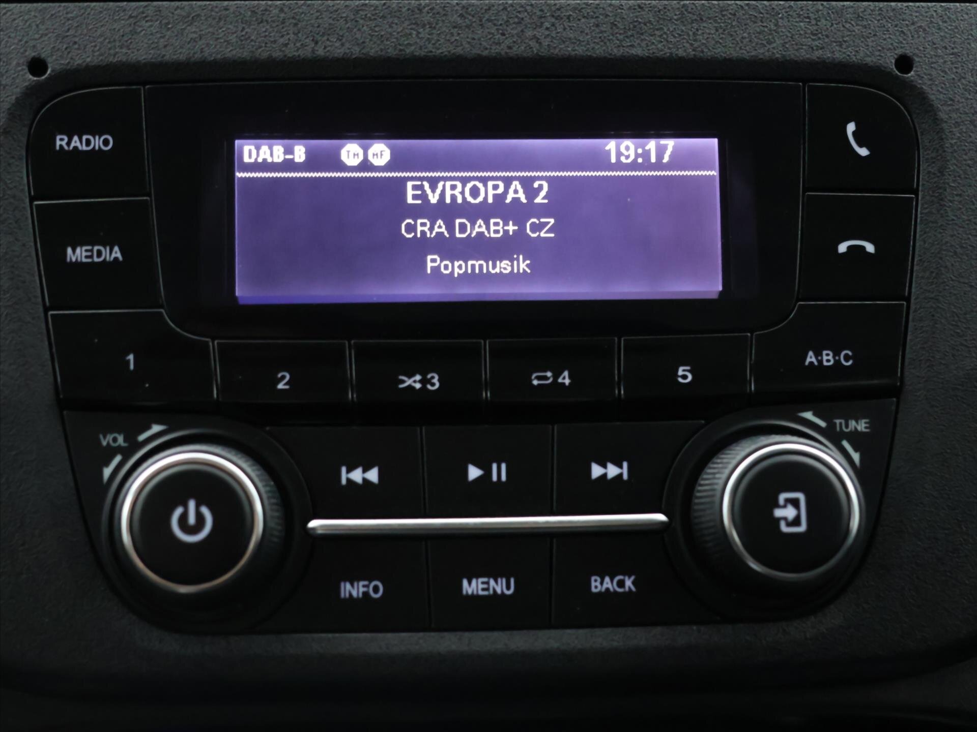 Iveco Daily Skříň 2,3 l 115 kw