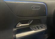 Mercedes-Benz Třídy B 12