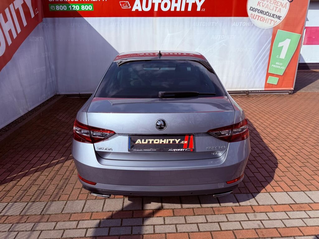 Škoda Superb Liftback 2,0 l 206 kw