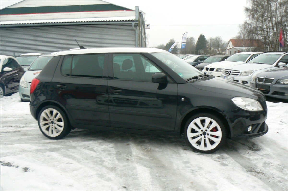 Škoda Fabia Hatchback 1,4 l 132 kw