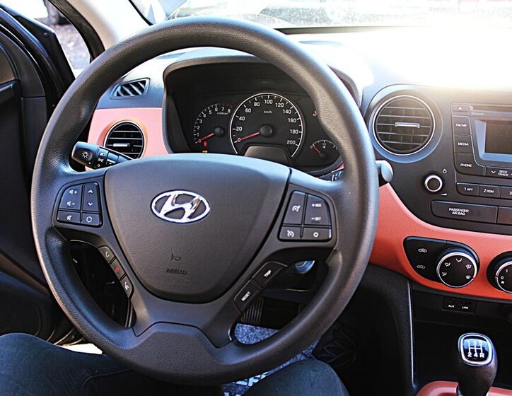 Hyundai i10 Hatchback 998,0 48 kw