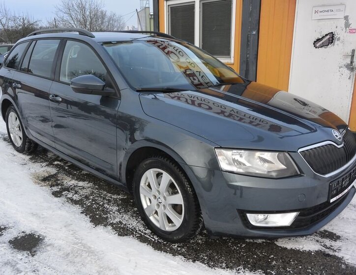 Škoda Octavia Kombi 2,0 l 110 kw