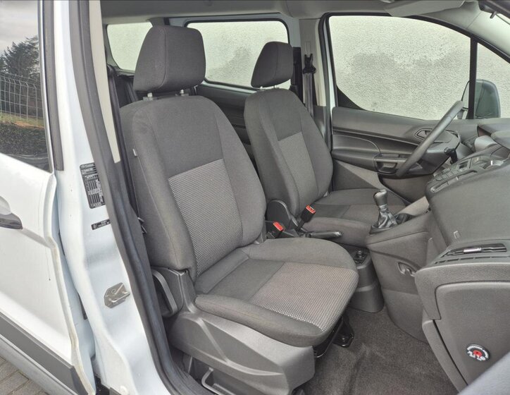 Ford Tourneo Connect Kombi 1,6 l 55 kw