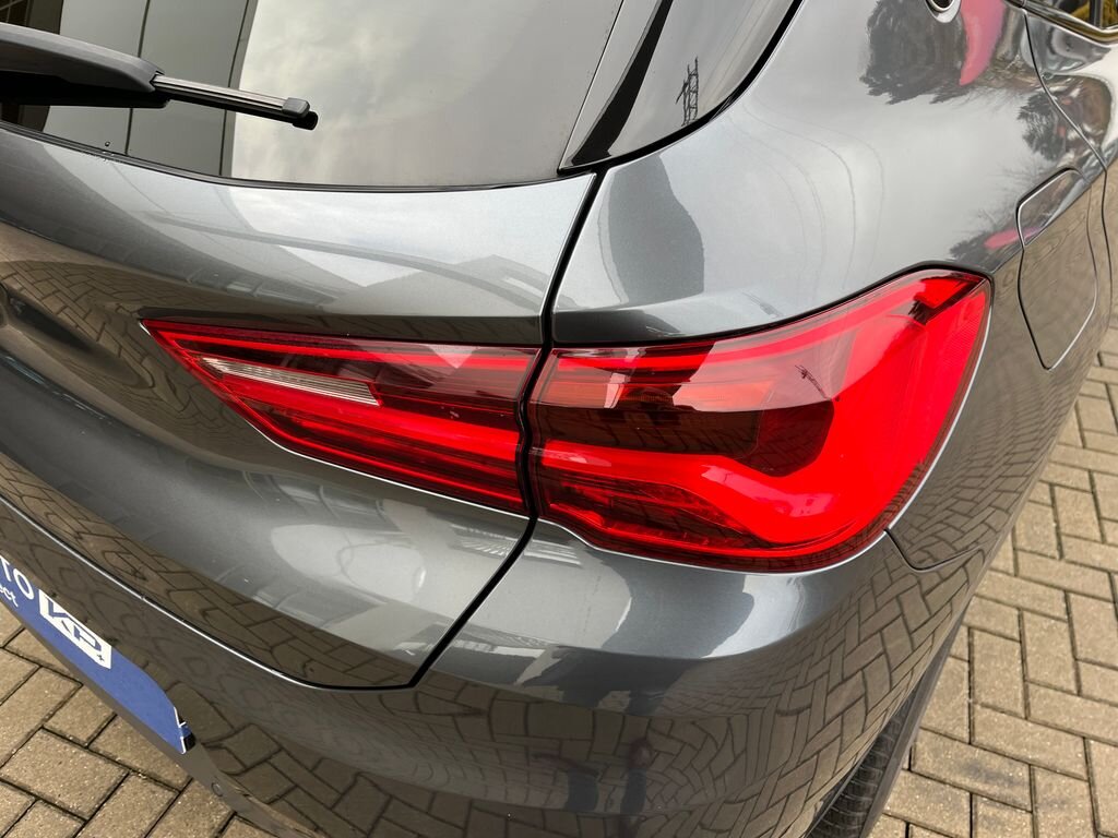 BMW X2 SUV 2,0 l 140 kw