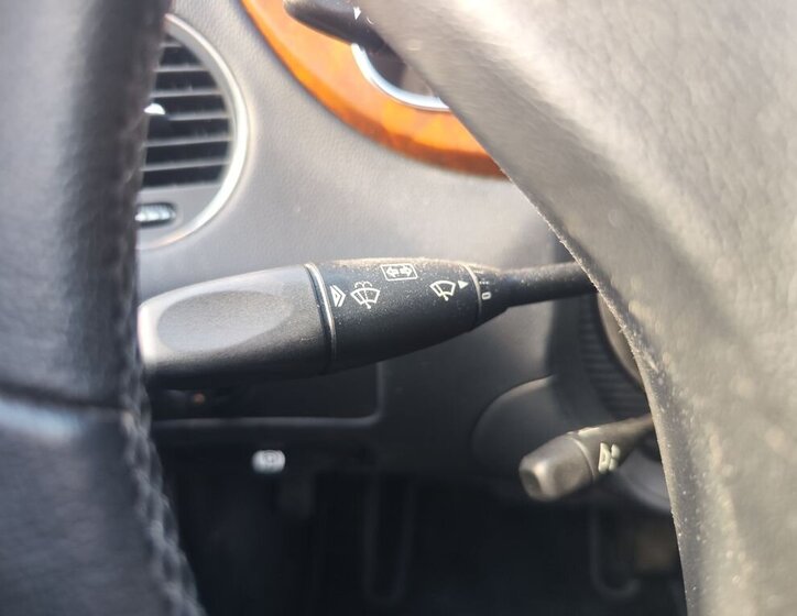 Mercedes-Benz CLS Sedan 3,0 l 165 kw