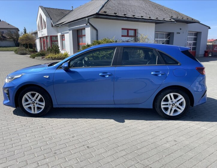 KIA Ceed Hatchback 1,4 l 73 kw