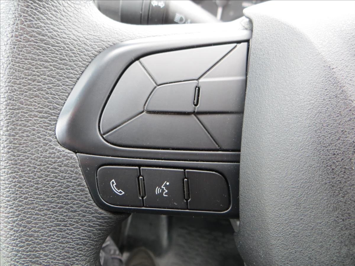 Iveco Daily Skříň 3,0 l 100 kw