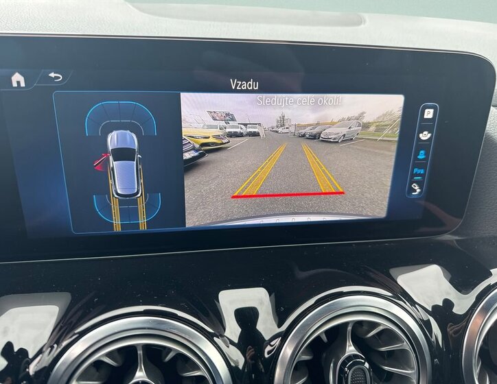 Mercedes-Benz GLA SUV / Terénní 2,0 l 110 kw