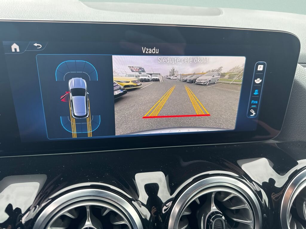 Mercedes-Benz GLA SUV / Terénní 2,0 l 110 kw