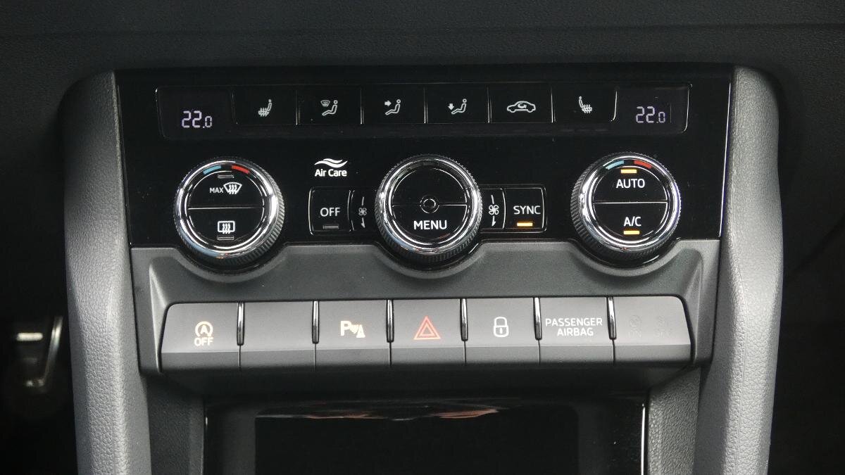 Škoda Karoq SUV / Terénní 2,0 l 110 kw