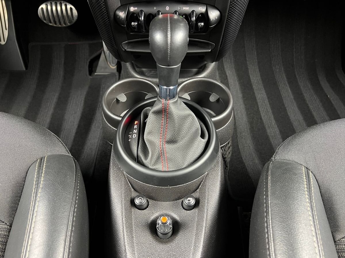 Mini Cooper S Hatchback 2,0 l 105 kw