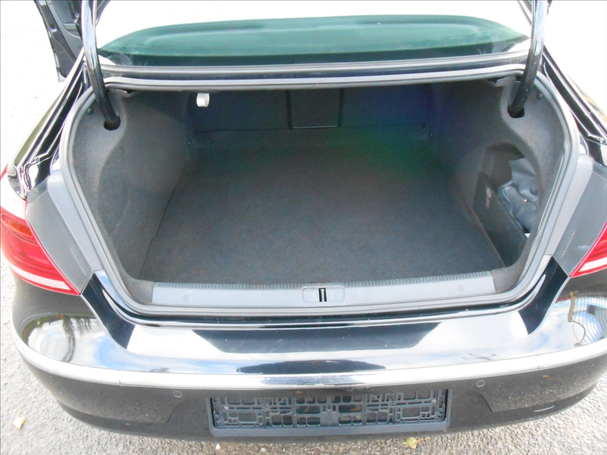 Volkswagen Passat CC