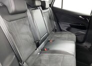 Volkswagen ID.4 7