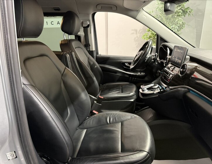 Mercedes-Benz Třídy V 29