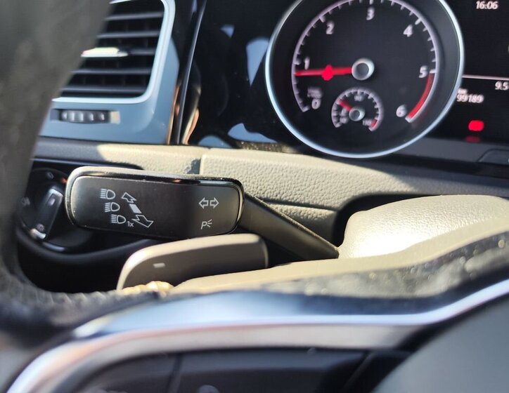 Volkswagen Golf Hatchback 1,6 l 85 kw