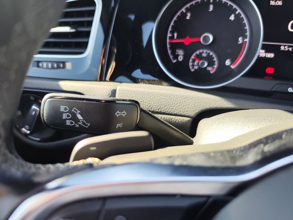 Volkswagen Golf Hatchback 1,6 l 85 kw