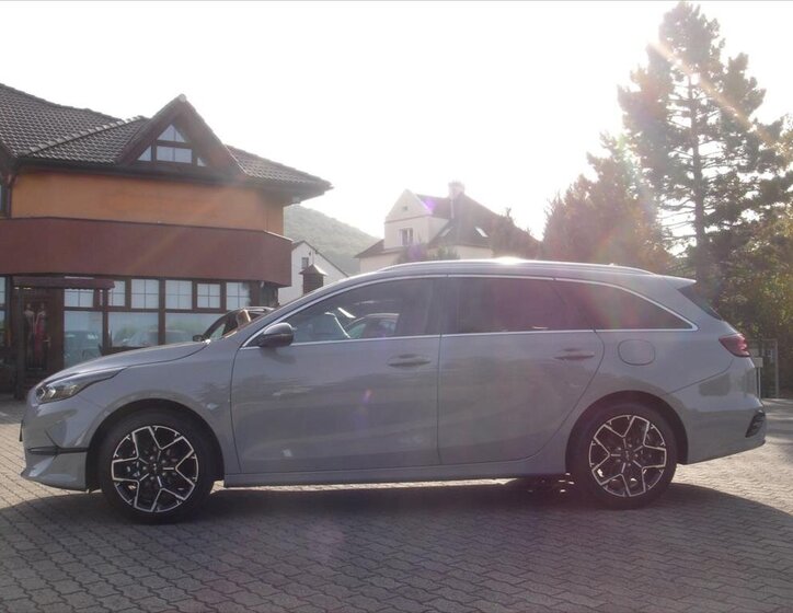 KIA Ceed Kombi 1,5 l 103 kw