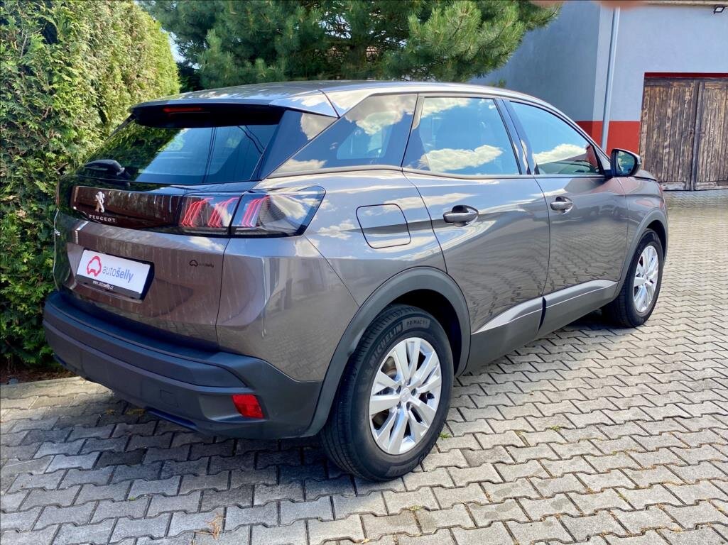 Peugeot 3008 SUV / Terénní 1,2 l 96 kw