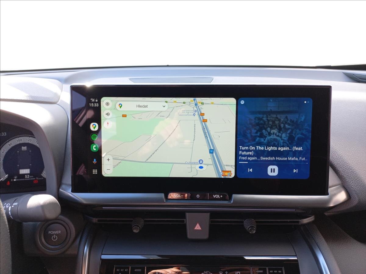 Toyota C-HR CUV / Crossover 2,0 l 112 kw