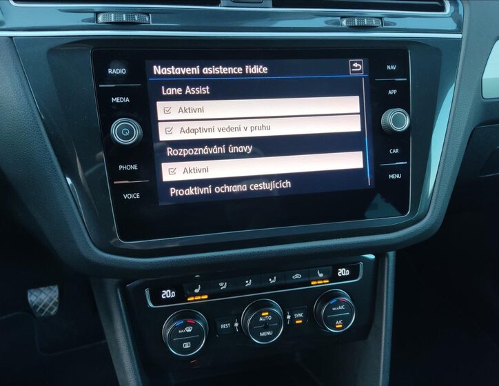 Volkswagen Tiguan SUV / Terénní 2,0 l 110 kw