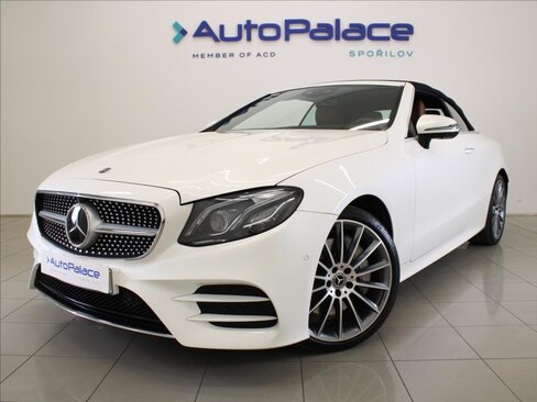 Mercedes-Benz Třídy E Kabriolet 3,0 l 245 kw