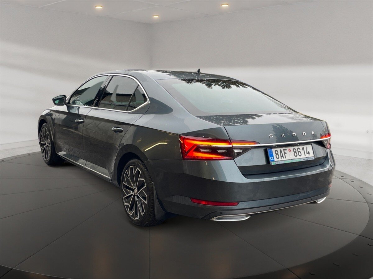 Škoda Superb Liftback 2,0 l 110 kw