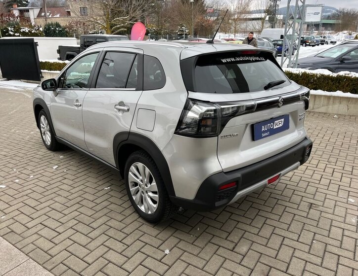 Suzuki SX4 S-Cross SUV 1,4 l 95 kw