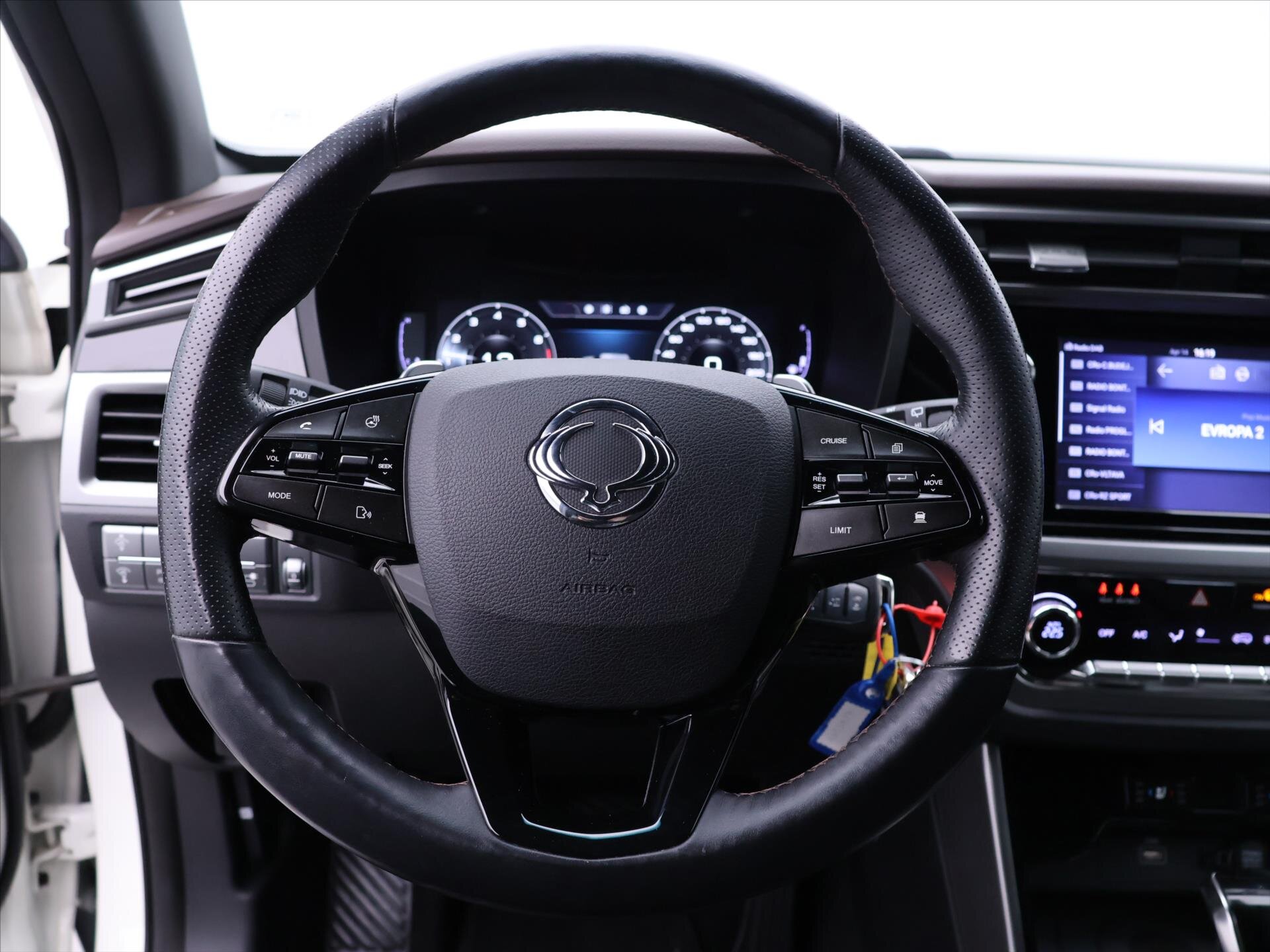 SsangYong Korando SUV / Terénní 1,5 l 120 kw