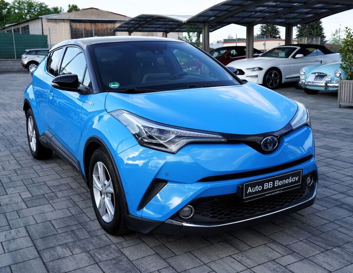 Toyota C-HR 8