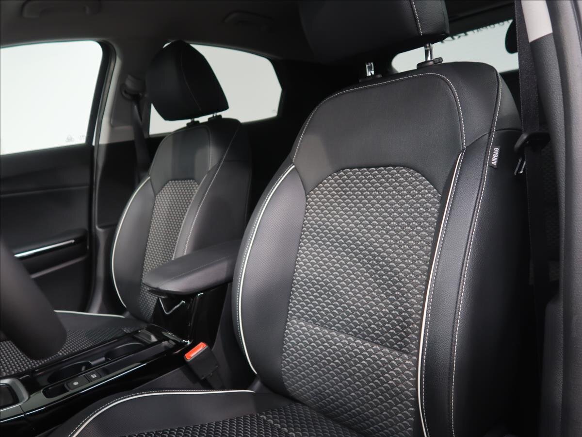 KIA XCeed CUV 1,5 l 103 kw