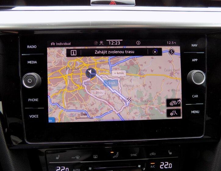 Volkswagen Arteon Kombi 2,0 l 140 kw