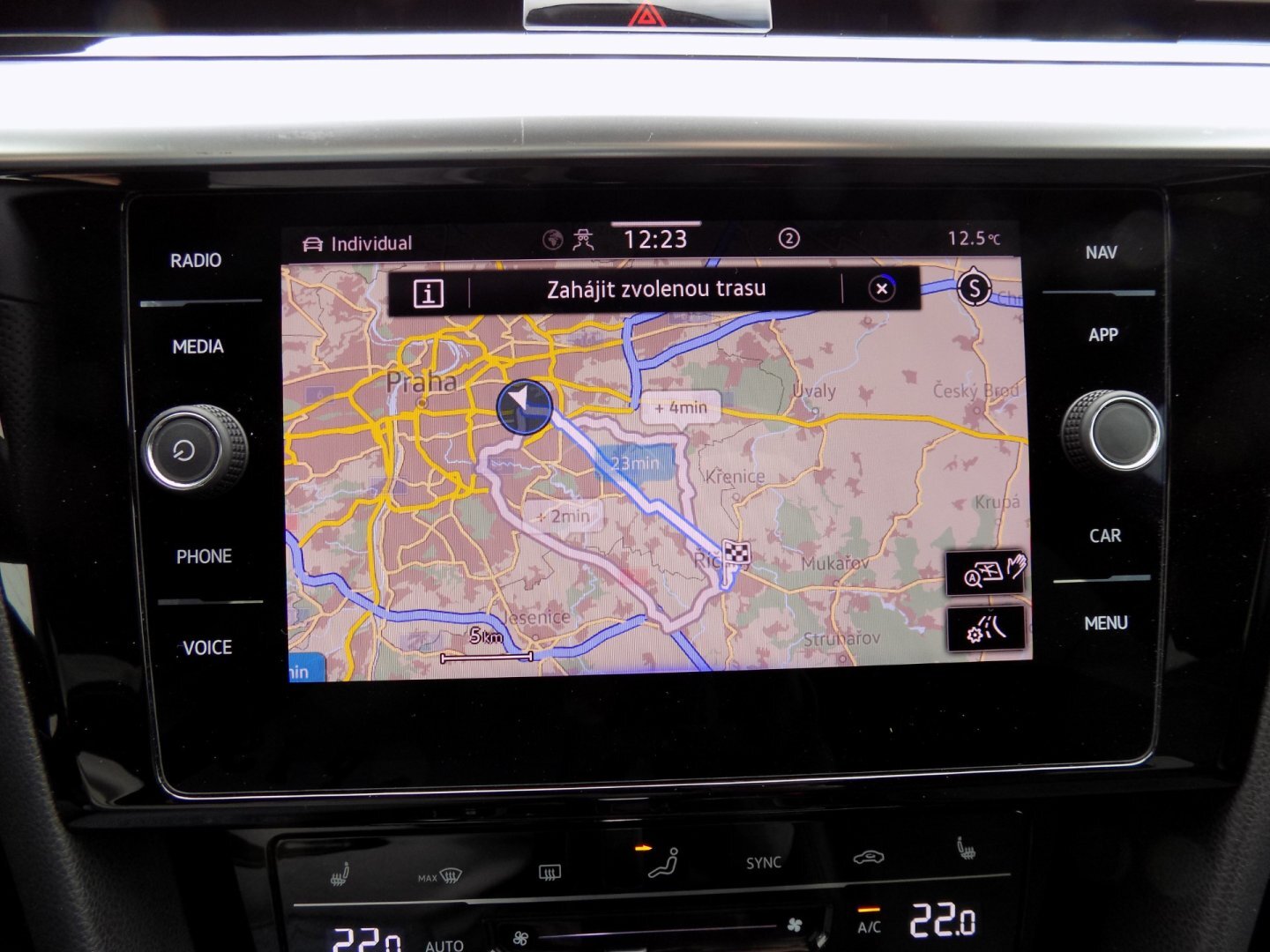 Volkswagen Arteon Kombi 2,0 l 140 kw