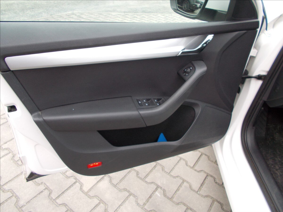 Škoda Octavia Kombi 2,0 l 110 kw