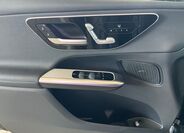 Mercedes-Benz GLC 10