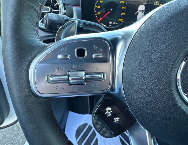 Mercedes-Benz CLA Kombi 2,0 l 310 kw