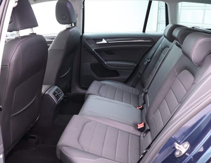 Volkswagen Golf Kombi 1,4 l 90 kw