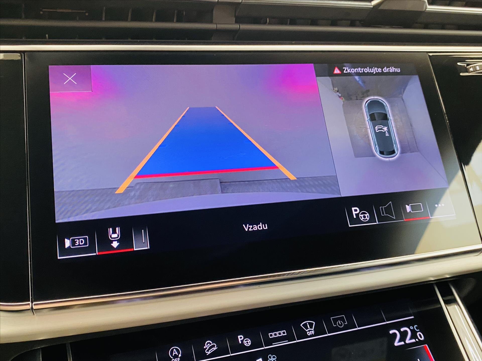 Audi Q8 SUV / Terénní 3,0 l 210 kw