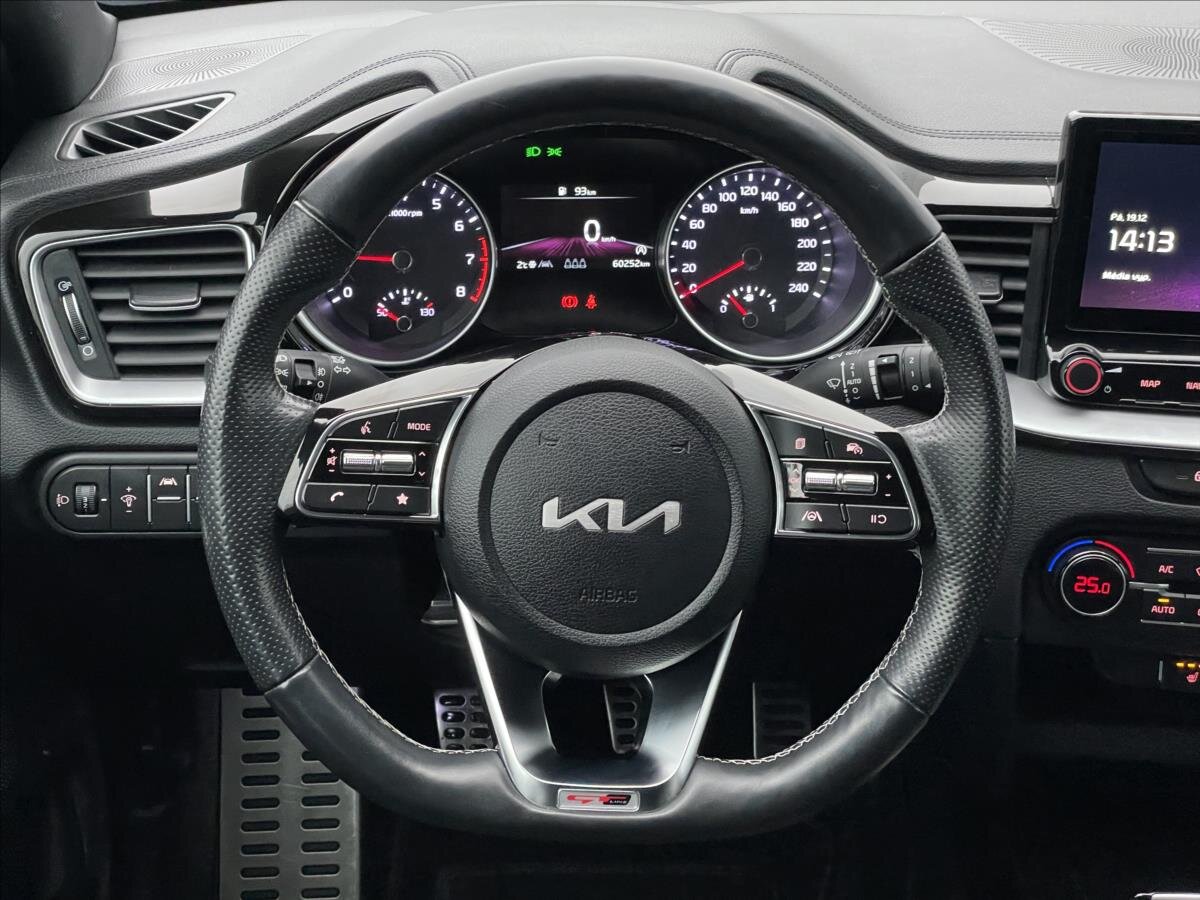 KIA ProCeed Kombi 1,5 l 118 kw